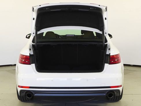 Used 2017 Audi A4 2.0T Prestige w/ Prestige Package image 10