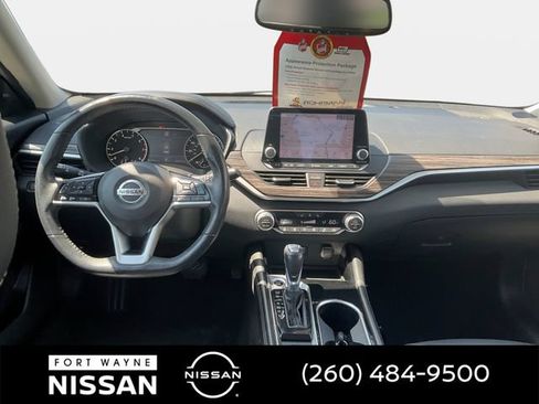 Used 2021 Nissan Altima 2.5 Platinum AWD/4WD image 14