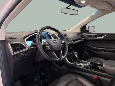 Used 2018 Ford Edge SEL w/ Equipment Group 201A image 19