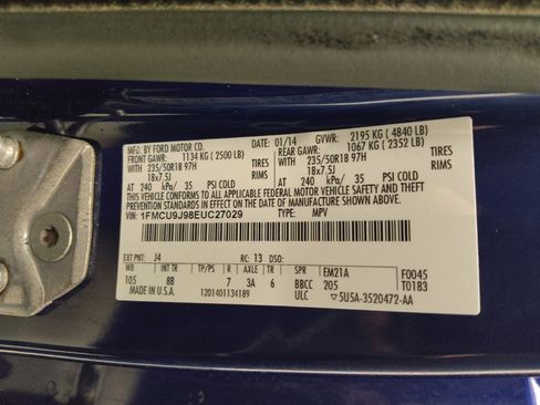 Used 2014 Ford Escape Titanium w/ Equipment Group 401A AWD/4WD image 33
