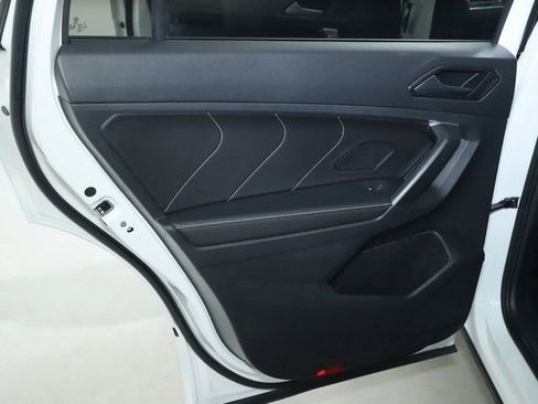 Used 2024 Volkswagen Tiguan SE R-Line AWD/4WD image 13