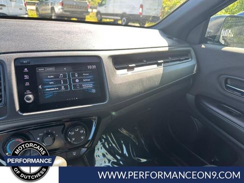 Used 2019 Honda HR-V Sport image 18