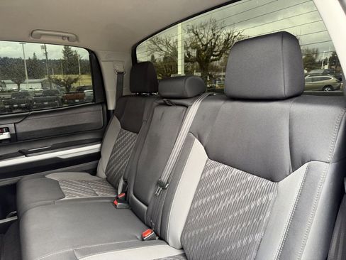 Used 2018 Toyota Tundra SR5 w/ TRD Off Road Package image 29