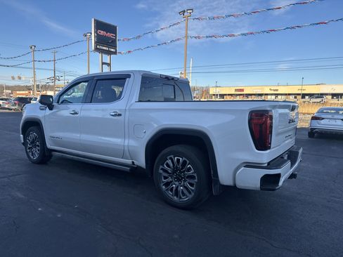 Used 2025 GMC Sierra 1500 Denali Ultimate image 6