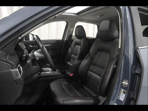 Certified 2025 MAZDA CX-5 Carbon Edition AWD/4WD image 5