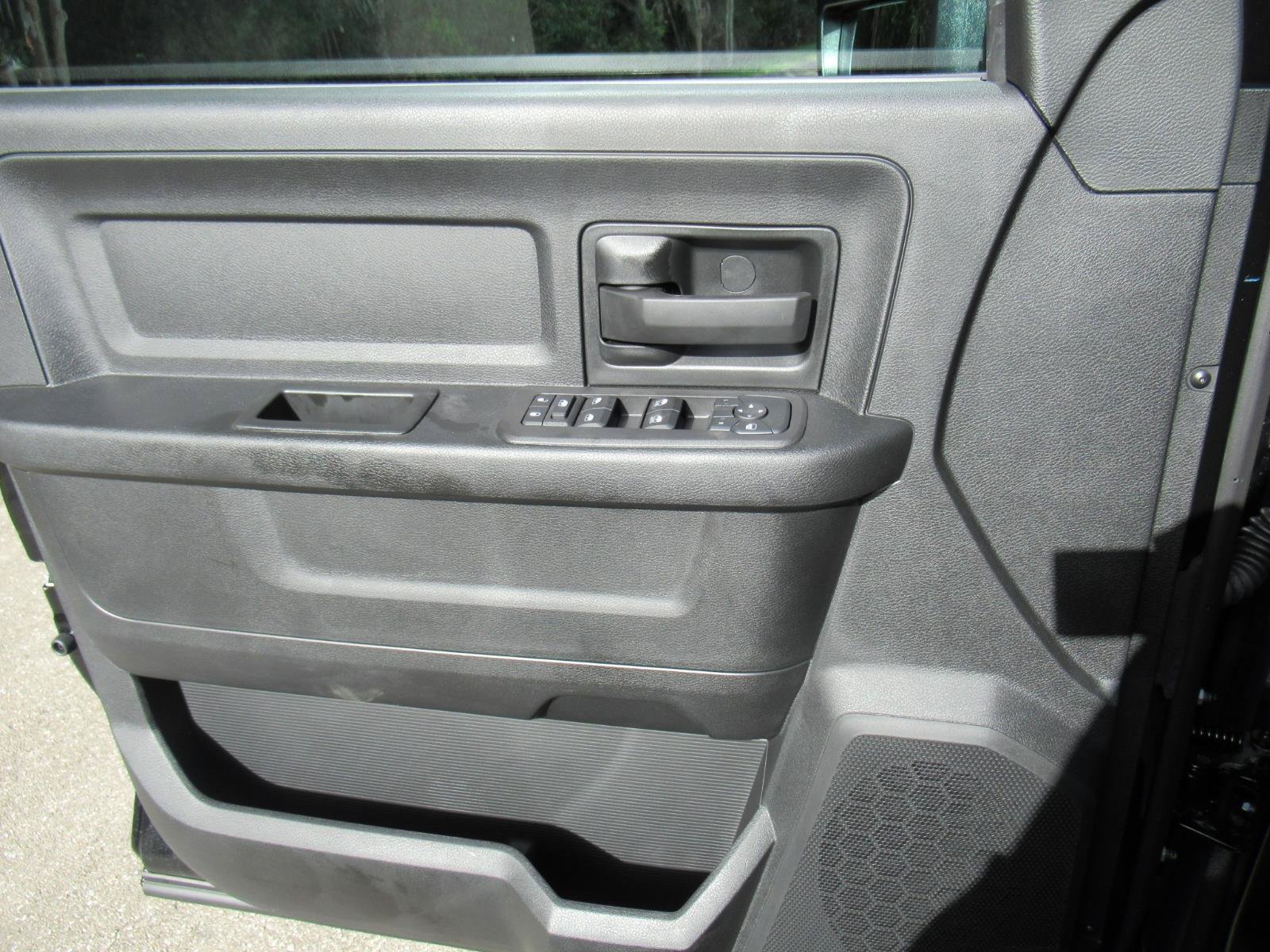 New 2027 RAM 3500 Tradesman AWD/4WD image 21