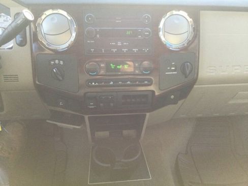 Used 2008 Ford F250 Lariat image 17