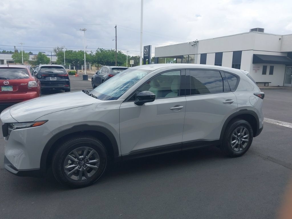 New 2026 MAZDA CX-5 Select AWD/4WD image 2