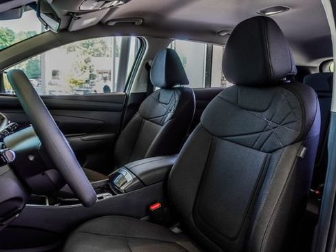 Certified 2025 Hyundai Tucson SEL FWD image 42