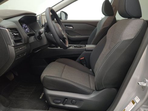 Used 2023 Nissan Rogue SV AWD/4WD image 17