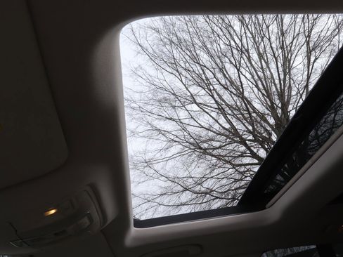 Used 2017 Mercedes-Benz GLE 350 image 18