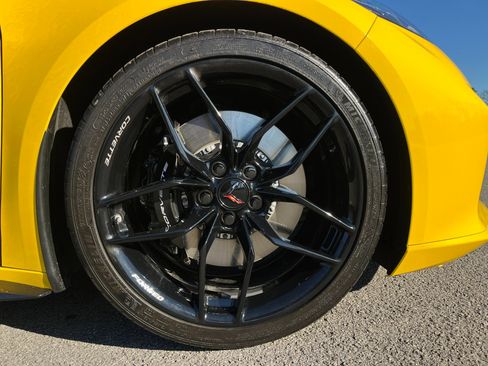 Used 2025 Chevrolet Corvette Z06 image 37