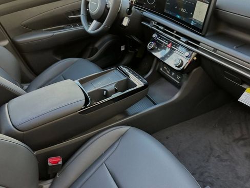 Used 2025 Hyundai Tucson SEL image 14