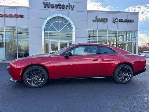 Used 2025 Dodge Charger R/T w/ Quick Order Package 25M R/T image 6