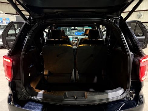 Used 2016 Ford Explorer Limited AWD/4WD image 18