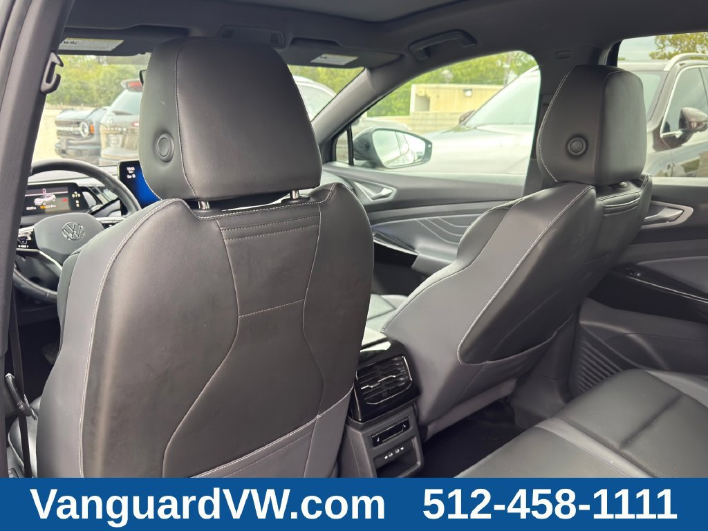 Used 2023 Volkswagen ID.4 Pro S Plus AWD/4WD image 25