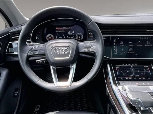 Certified 2023 Audi Q7 3.0T Premium w/ Convenience Package AWD/4WD image 8