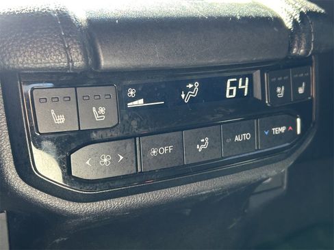 Used 2024 Toyota Grand Highlander AWD Hybrid image 26