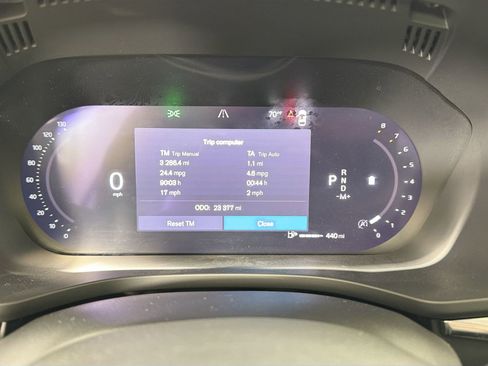 Certified 2023 Volvo XC60 B5 Core w/ Protection Package Premier image 11