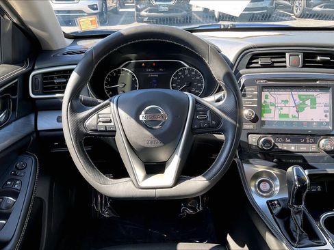 Used 2018 Nissan Maxima 3.5 SV image 6