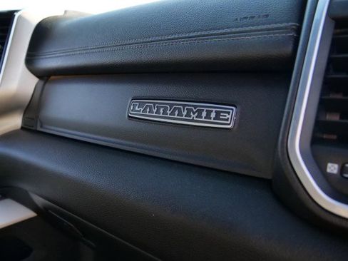 Used 2019 RAM 2500 Laramie w/ Black Appearance Package image 50