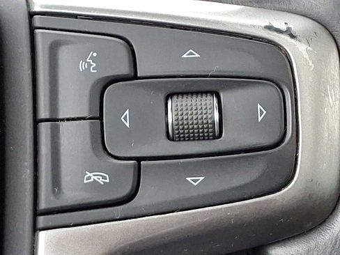 Used 2021 Chevrolet Tahoe Premier AWD/4WD image 23