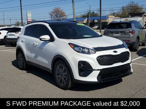 Used 2021 Kia Sportage S w/ S FWD Premium Package image 3