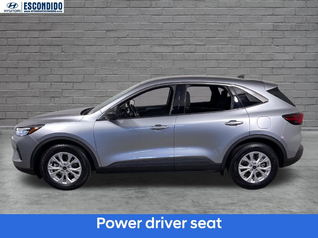 Used 2023 Ford Escape Active FWD image 6