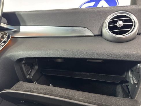 Used 2017 Mercedes-Benz GLC 300 image 43