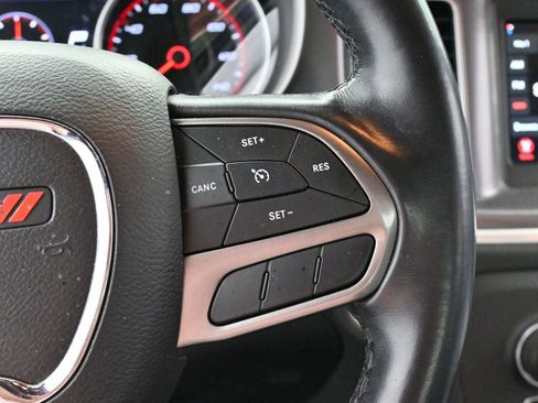 Used 2021 Dodge Charger SXT w/ Leather Interior Group image 22