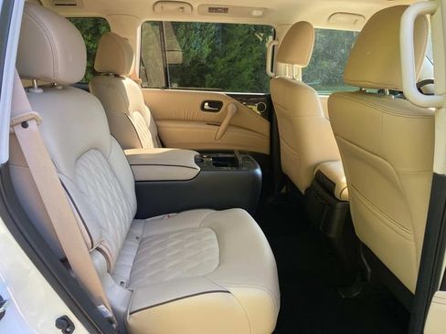 Used 2024 Nissan Armada Platinum w/ Captain's Chairs Package AWD/4WD image 34
