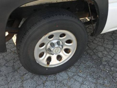 Used 2006 Chevrolet Silverado 1500 W/T RWD image 7