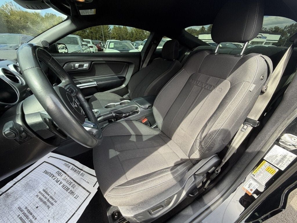 Used 2021 Ford Mustang GT w/ Black Accent Package RWD image 15