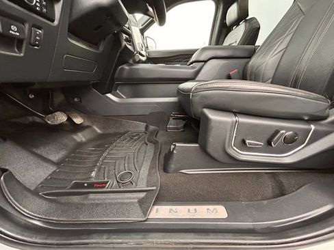 Used 2024 Ford Expedition Max Platinum image 34