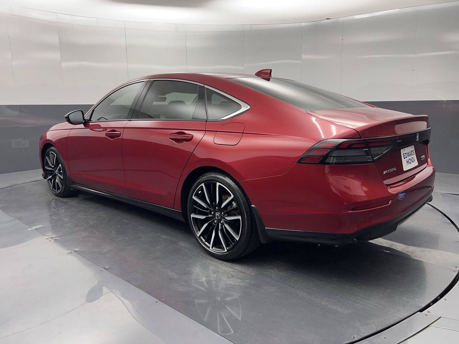 Used 2024 Honda Accord Touring image 30