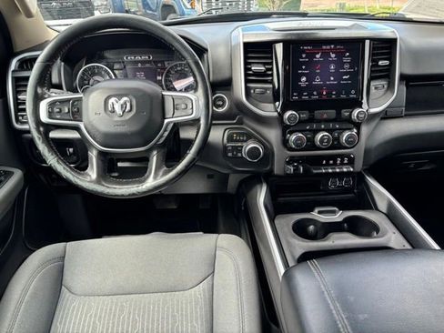 Used 2020 RAM 1500 Big Horn AWD/4WD image 18