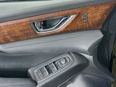 Certified 2025 Subaru Ascent Touring image 24