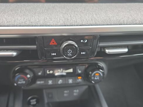 New 2026 Nissan Kicks SV AWD/4WD image 30