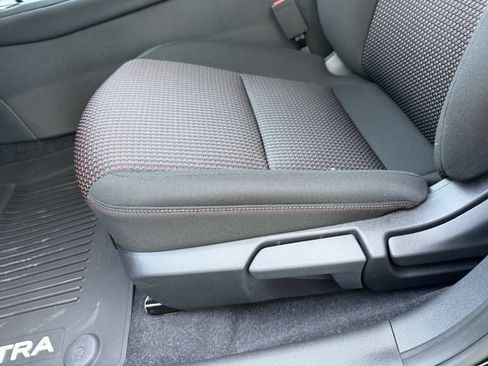 New 2026 Nissan Sentra SR w/ Floor Mat Package FWD image 12