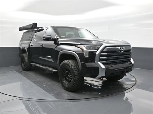 Used 2025 Toyota Tundra Limited image 22