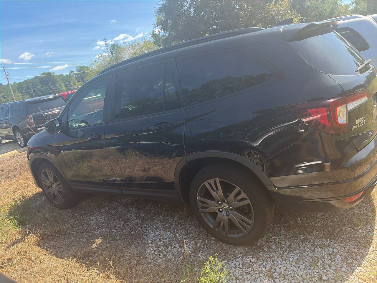 Used 2022 Honda Pilot Sport image 1