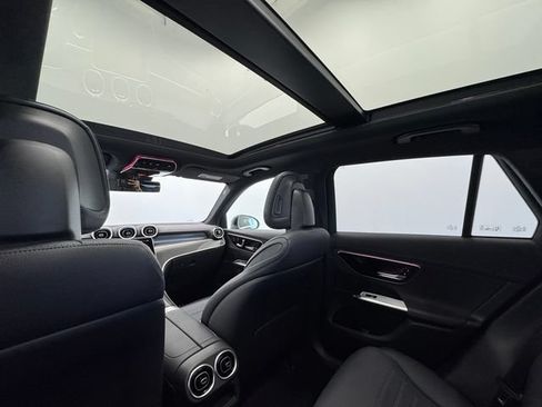 Certified 2026 Mercedes-Benz GLC 300 image 39
