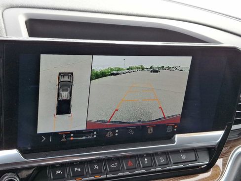 Certified 2024 Chevrolet Silverado 1500 LT Trail Boss w/ Convenience Package II image 17