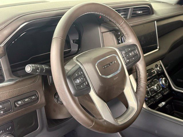 Used 2024 GMC Yukon Denali AWD/4WD image 18