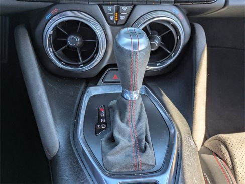 Used 2021 Chevrolet Camaro ZL1 image 23