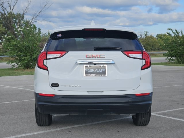 Used 2024 GMC Terrain SLE FWD image 6