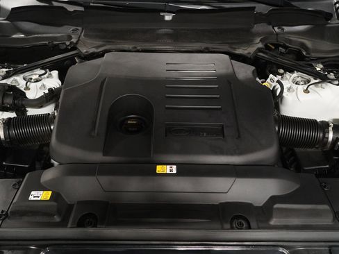 Used 2022 Land Rover Range Rover Sport HSE Silver Edition image 29