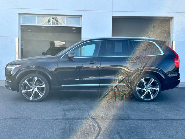 Used 2016 Volvo XC90 T6 Inscription w/ Vision Package AWD/4WD image 3