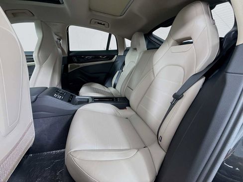 New 2025 Porsche Panamera image 23