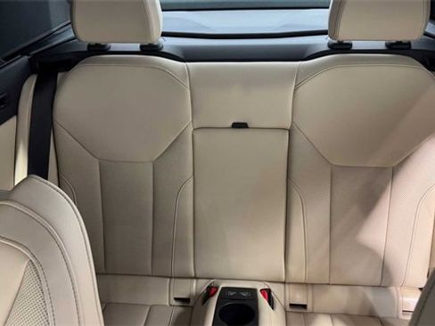 Used 2025 BMW M440i Convertible image 26